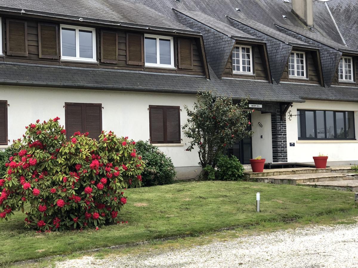 La Cle Des Champs Hotel Le Teilleul Bagian luar foto