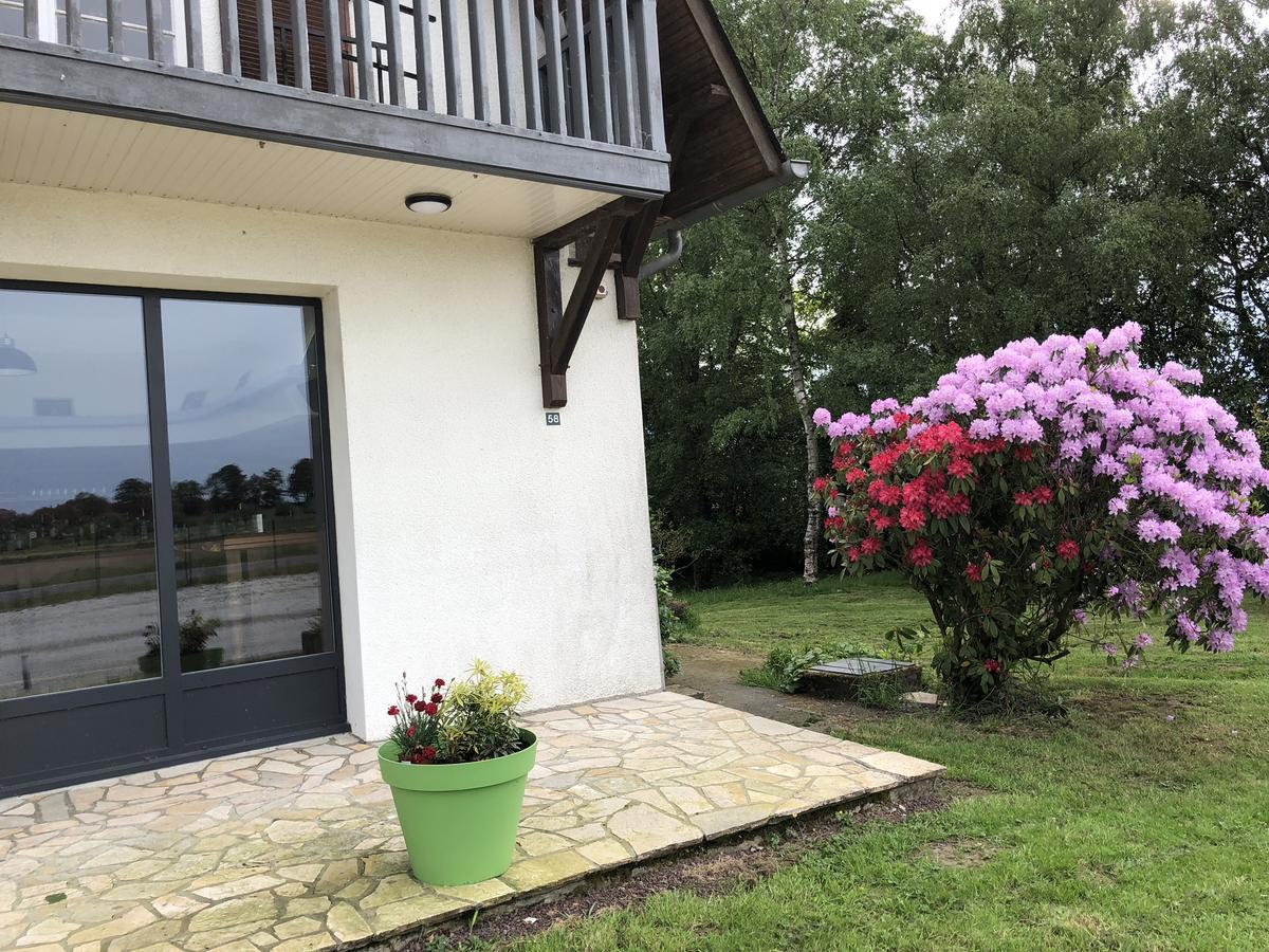 La Cle Des Champs Hotel Le Teilleul Bagian luar foto